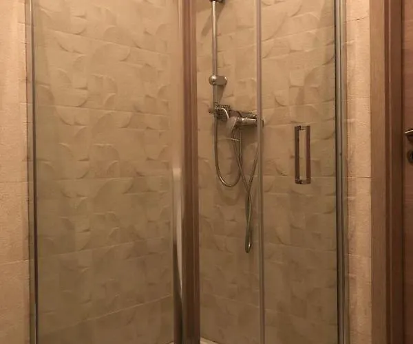 Front Paradise *