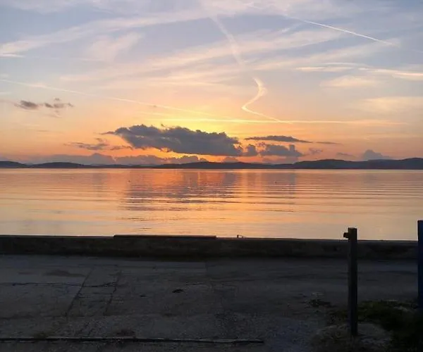 Front Paradise Διαμέρισμα